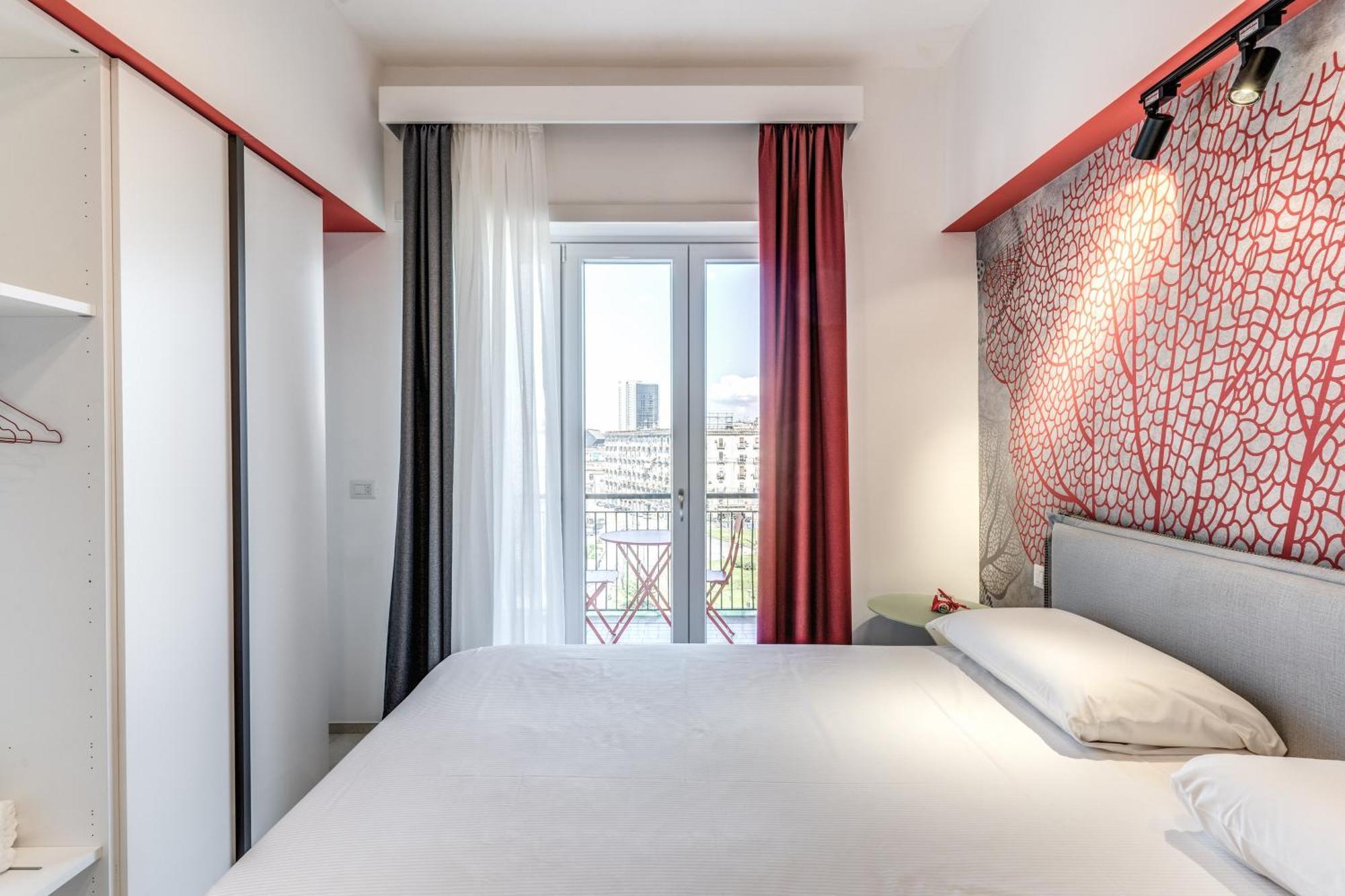 Hotel National Square Napoli Zewnętrze zdjęcie